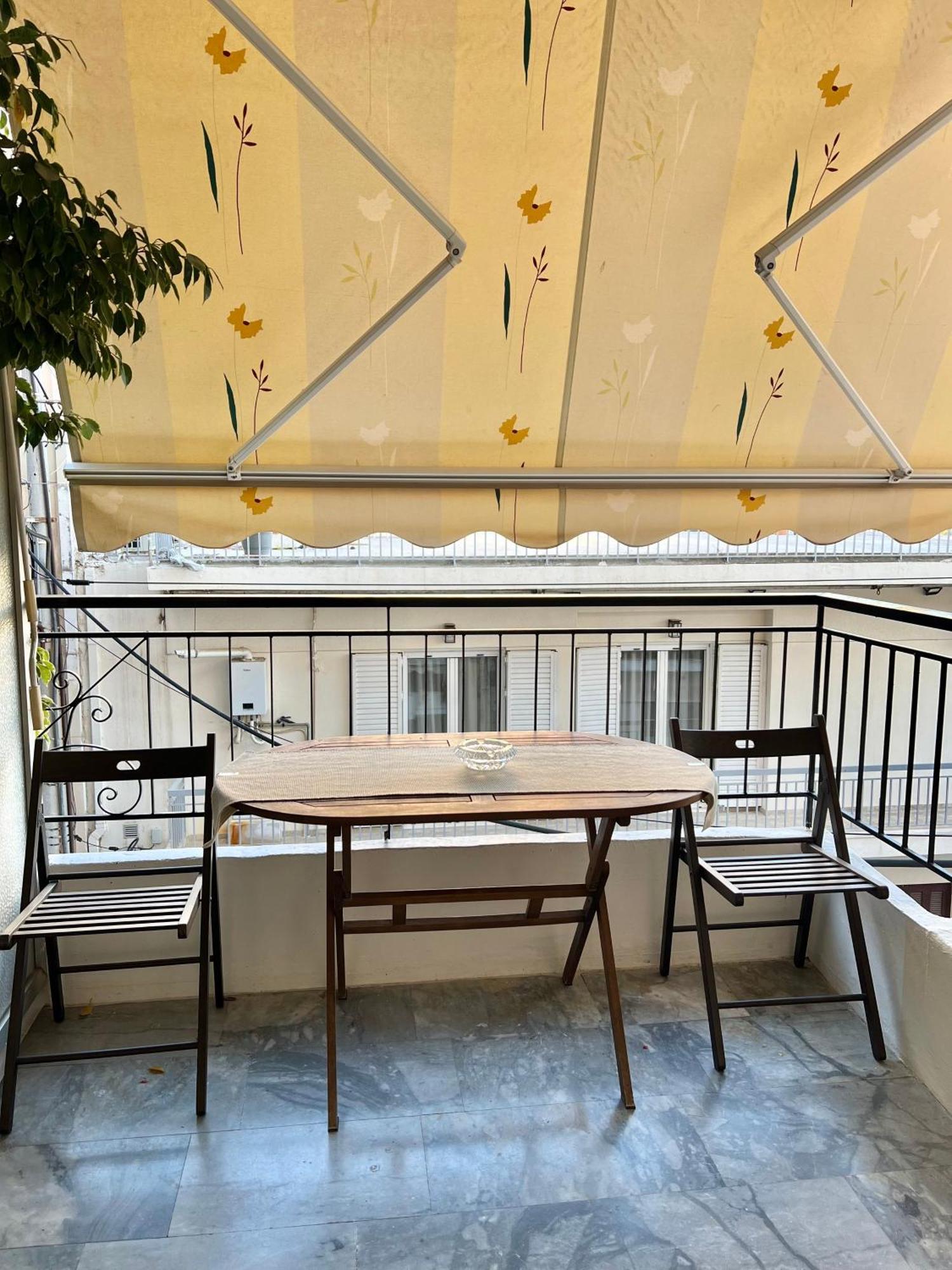 Mamour Apartment In Athens Exterior photo